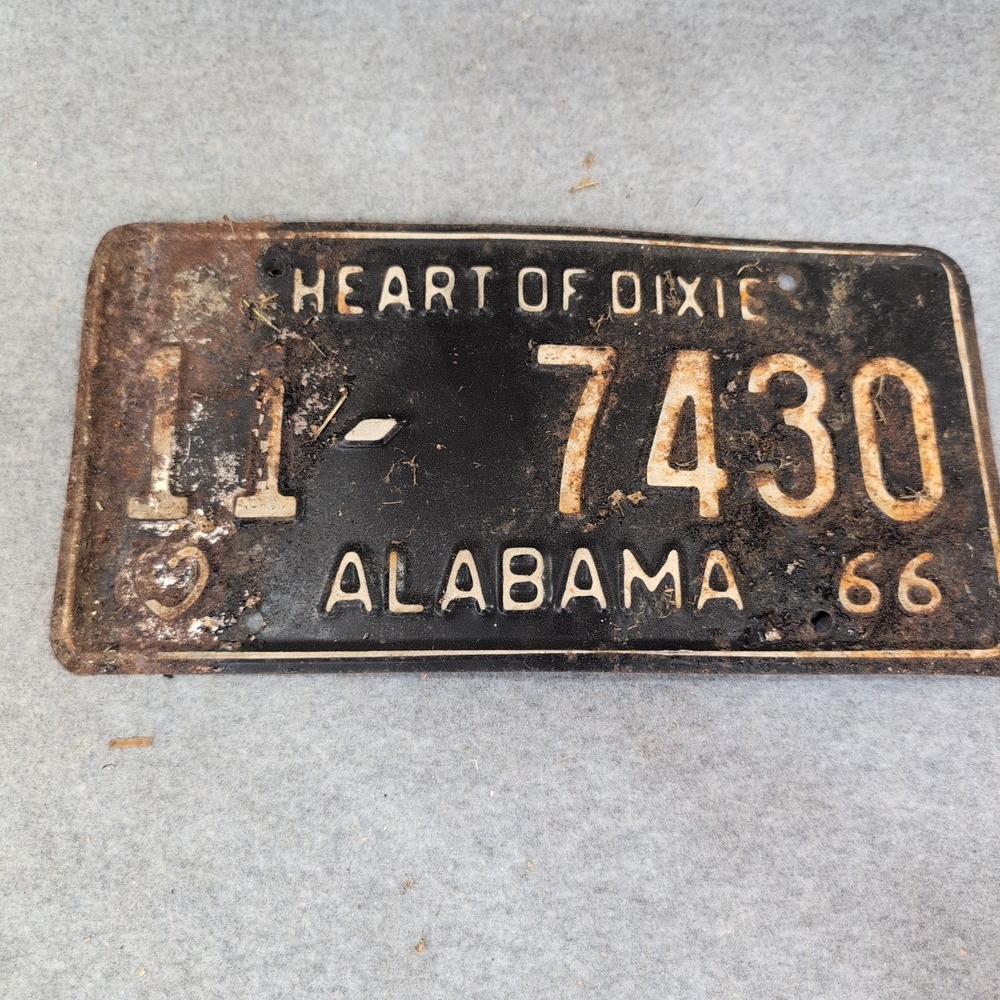 Vintage 1966 Alabama License Plate Heart of Dixie Black White 11-7430 - Picture 1 of 2